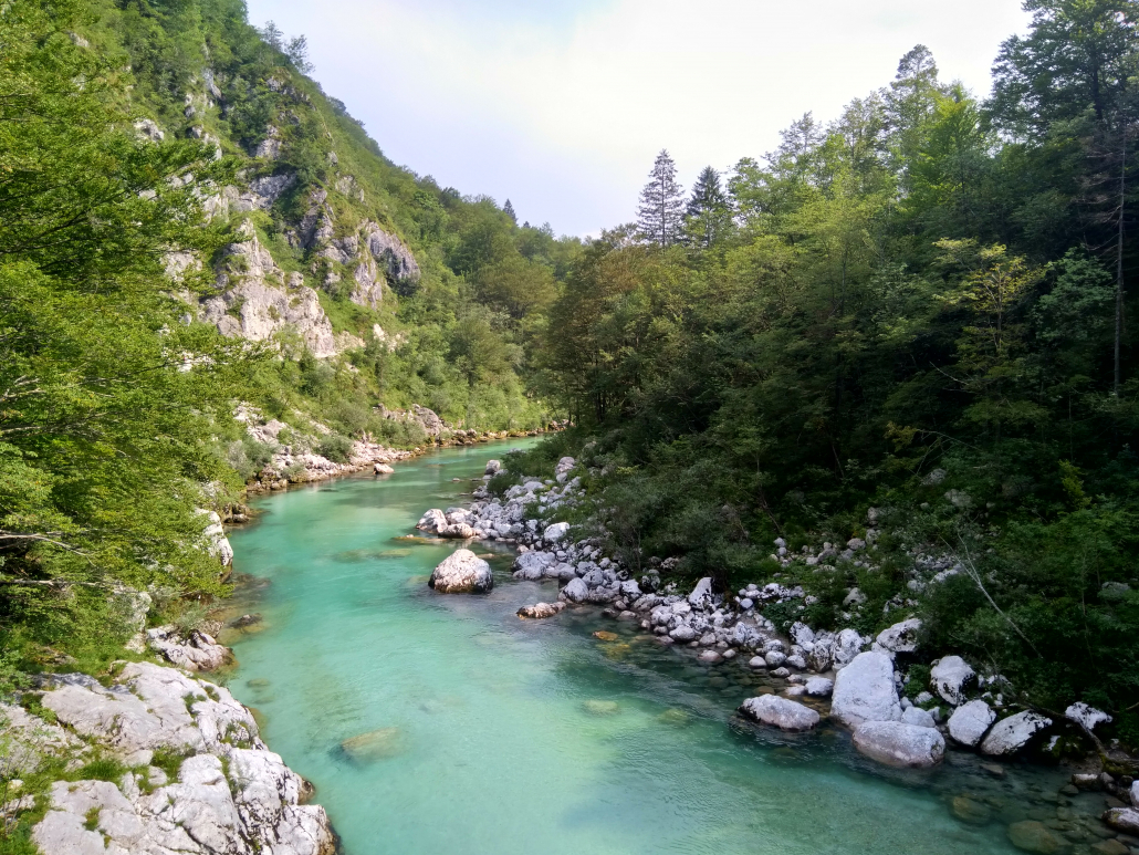 Povezave_naslovna